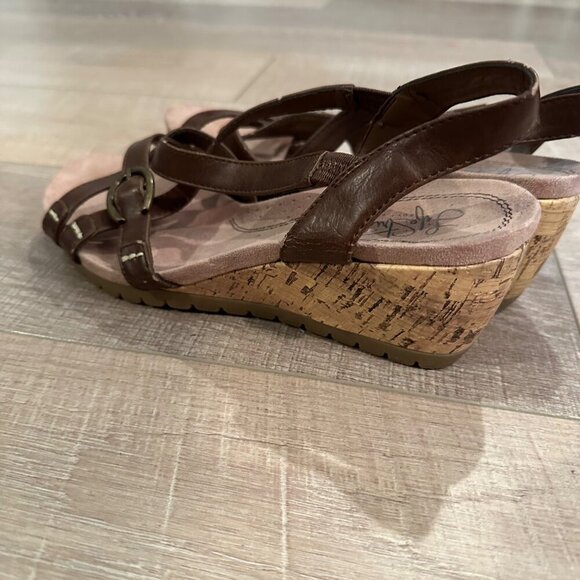 LifeStride Womens Brown Strappy Wedge Sandals 8.5M All Man-Made Materials - Picture 11 of 12